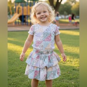 5/$25 Girls Size 3T Patchwork T-shirt Skirt Set Garanimals
